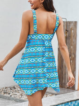 Load image into Gallery viewer, Geometric Print Lace-up Tankini Swimsuit
