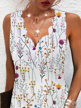 Load image into Gallery viewer, Vacation Floral Loosen Tanks &amp; Camis
