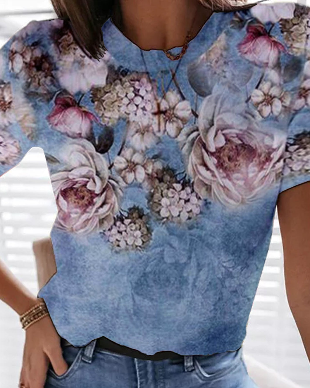Blue Floral Round Neck Short Sleeve T-shirts